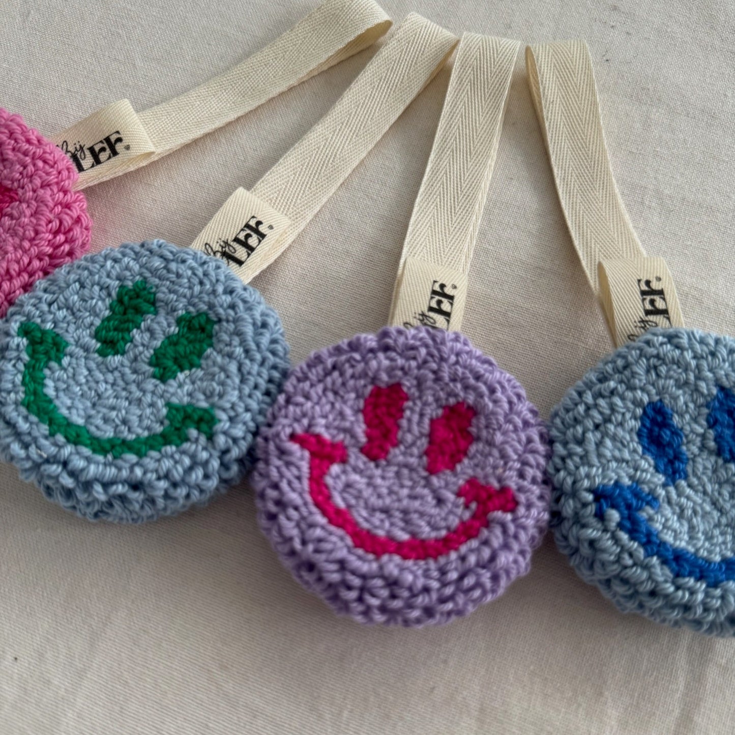 TWEE VERSCHILLENDE ZIJDES | DESIGN YOUR OWN