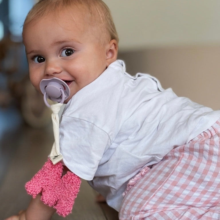 INITIAL HANGER ENKEL | DESIGN YOUR OWN